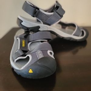 Camel Crown Mens Sandal